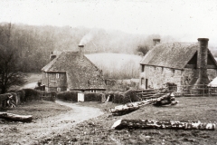 Darwell Furnace cottages c.1936: Photo J. Manwaring Baines